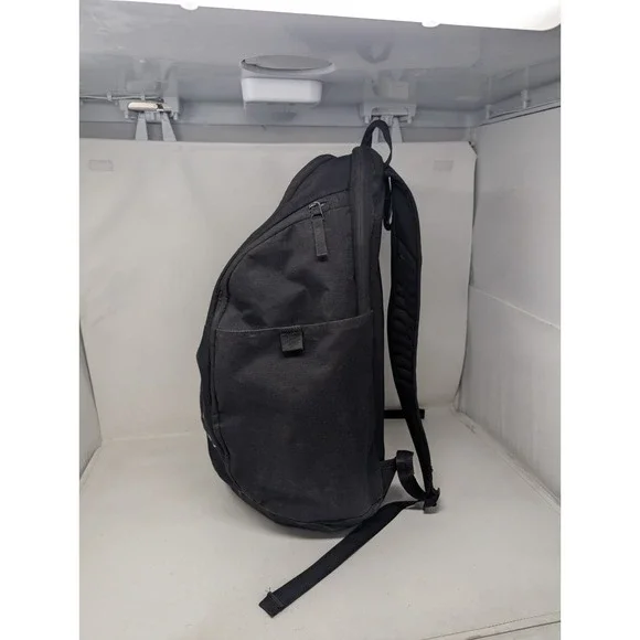 Athletic Backpack Nike Hoops Elite Pro Backpack 2020 Nike Hoops Elite Pro  Basketball Backpack Black /Metallic Gold Padded Straps